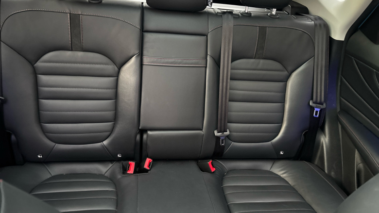 MG Hs 1.5 T-GDI Exclusive 5dr Petrol Hatchback